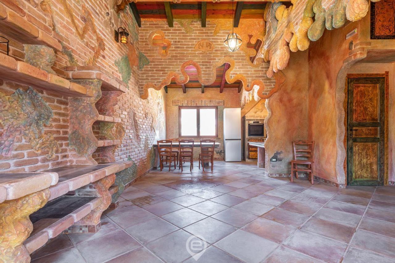 Gaudi Guesthouse テウラーダ エクステリア 写真