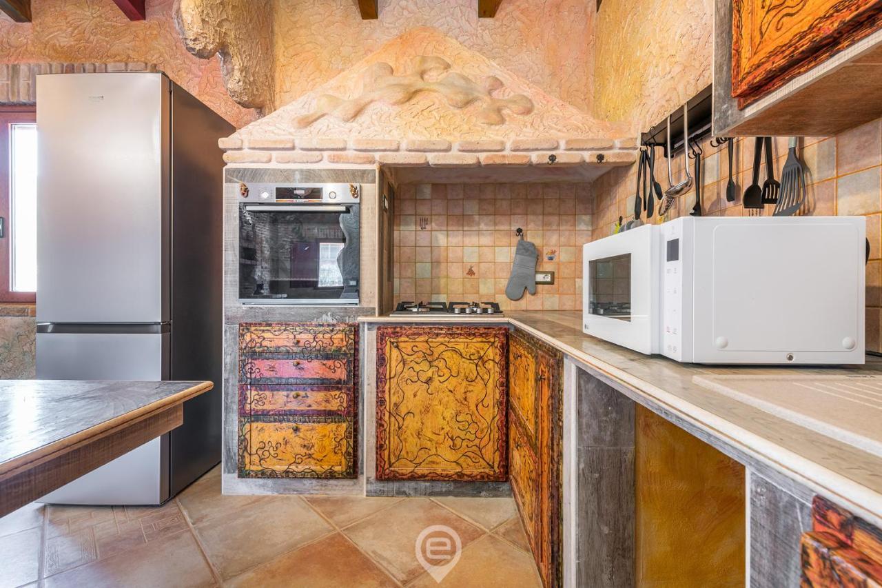 Gaudi Guesthouse テウラーダ エクステリア 写真